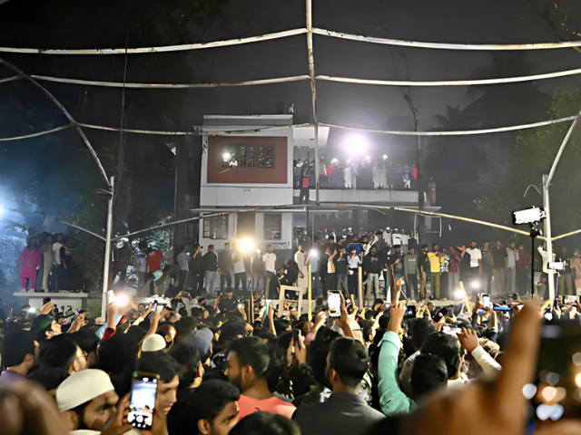 Photo: Protesters storm the Bangabandhu Memorial Museum in Dhaka, former home of Sheikh Mujibur Rahman./AFP